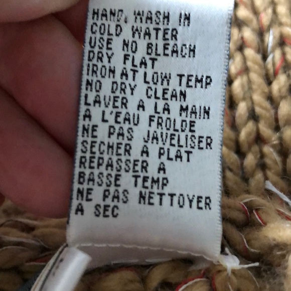 Orly sweater - Picture 11 of 11